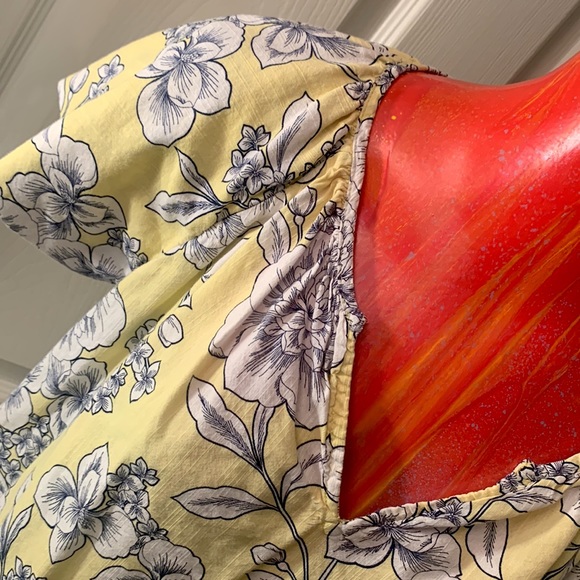 ST. JOHN’S BAY Floral Top - Picture 4 of 12